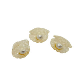 Concha con perla beige